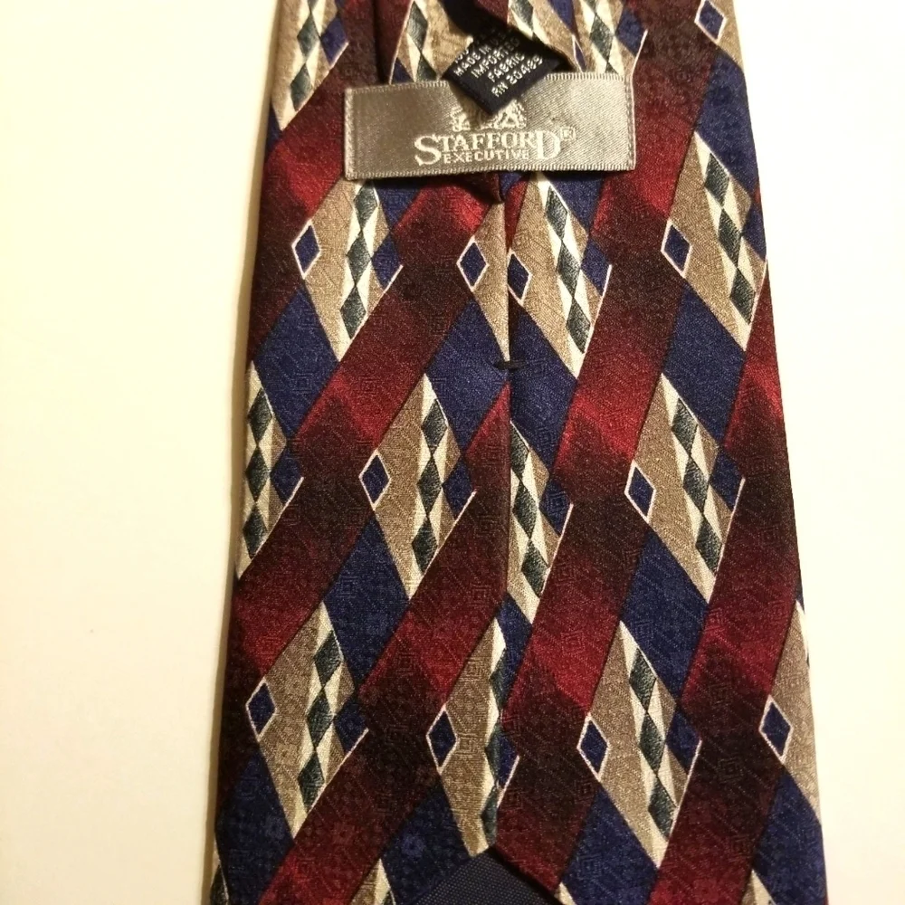 Stafford Exec Tie Woven USA Import Silk Tipped Bar & Slip String Red Blue 54